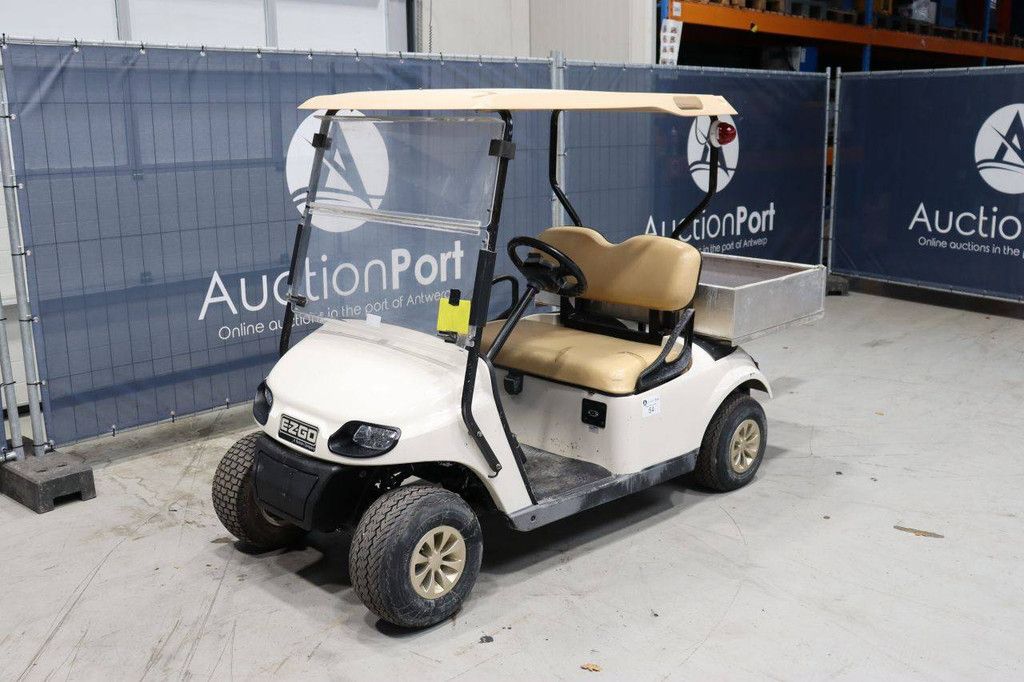Electric Ez-go Golf Cart