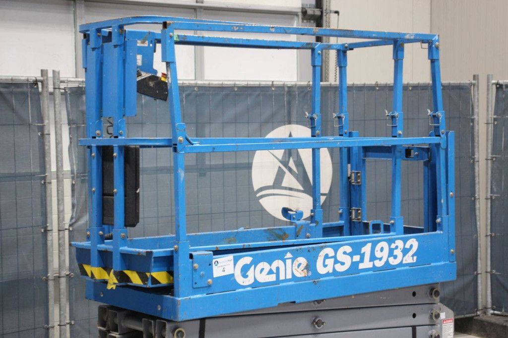 Scissor lift Genie GS-1932 Electric 7.8m 2016