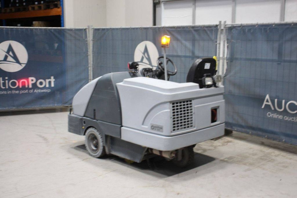 Sweeper Nilfisk SR 1601 LPG 2019