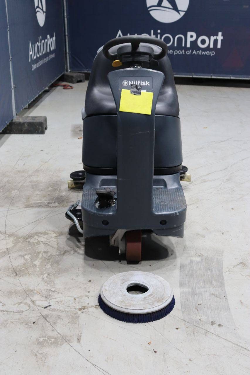 Scheuersaugmaschine Nilfisk BR752 Electric 24V 2023