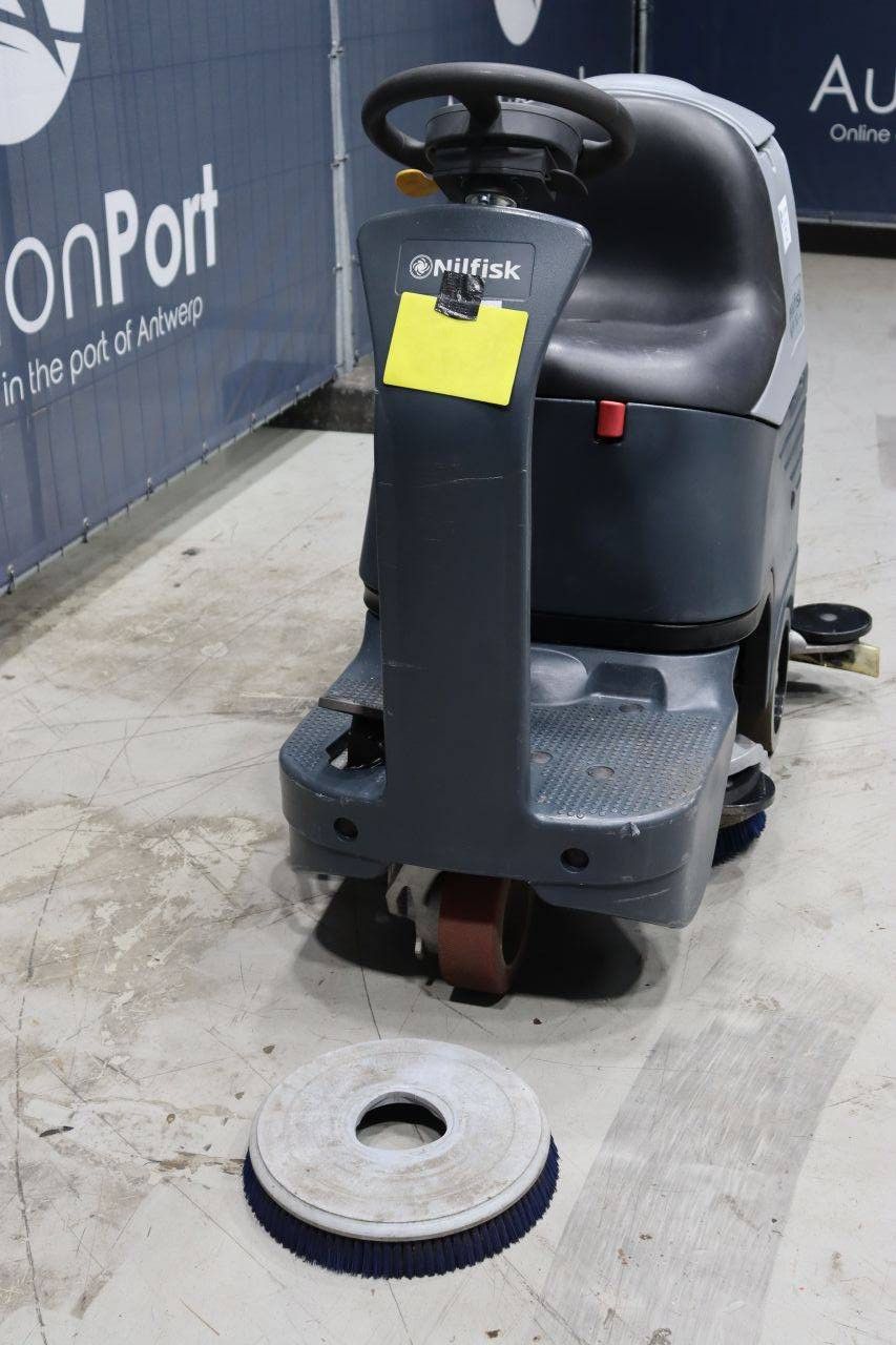 Scheuersaugmaschine Nilfisk BR752 Electric 24V 2023
