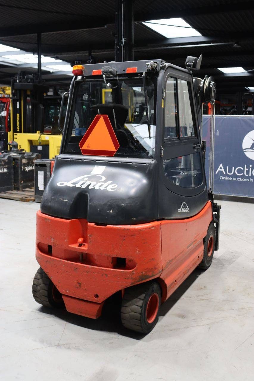 Linde E30/600-03 Elektrogabelstapler 3000kg 2003