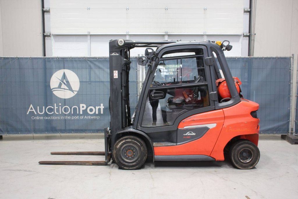 Linde H30T-01 LPG-Gabelstapler 3000 kg 4,87 m 2020