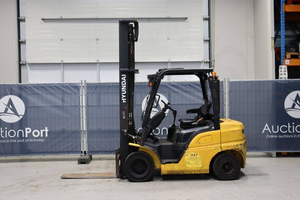 Forklift Hyundai 25D-9 Diesel 2330kg 5.0m 2017