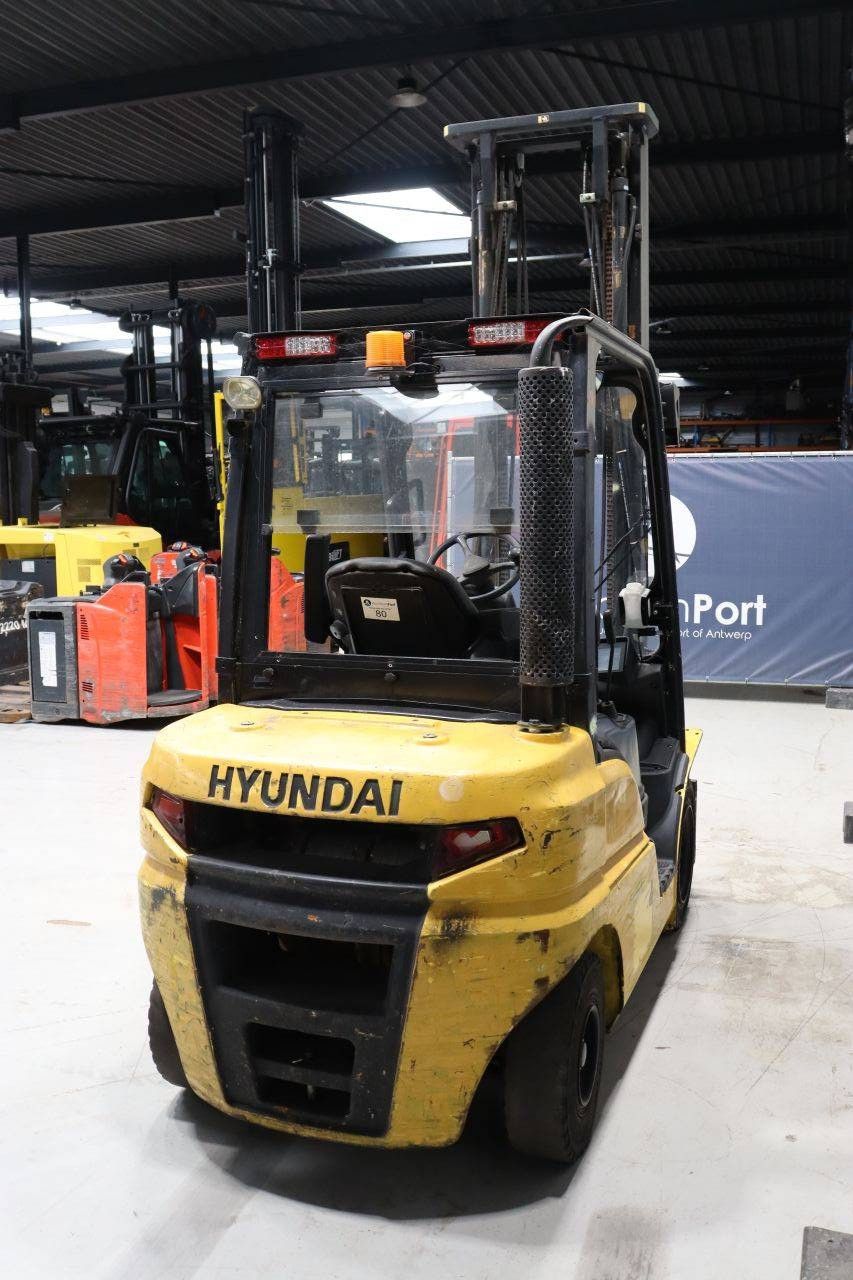 Forklift Hyundai 25D-9 Diesel 2330kg 5.0m 2017
