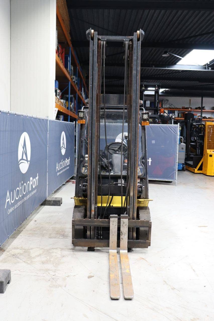 Forklift Hyundai 25D-9 Diesel 2330kg 5.0m 2017