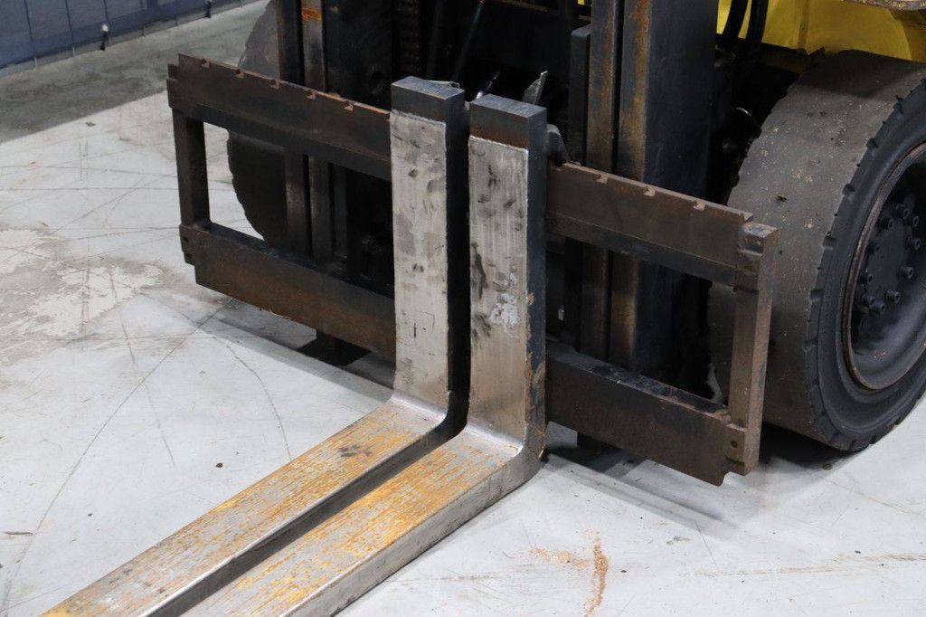 Forklift Hyundai 25D-9 Diesel 2330kg 5.0m 2017