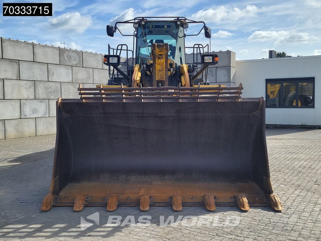 Komatsu WA500 -7