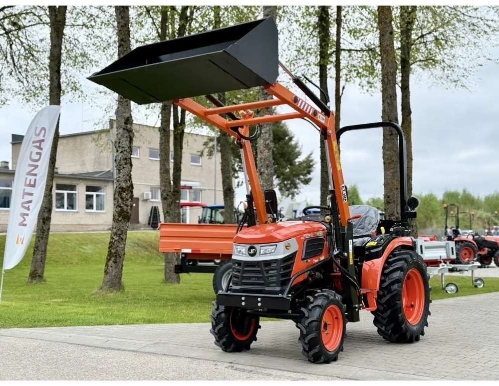 Hinomoto HM3030 NIEUW met voorlader al vanaf €180,00 per maand