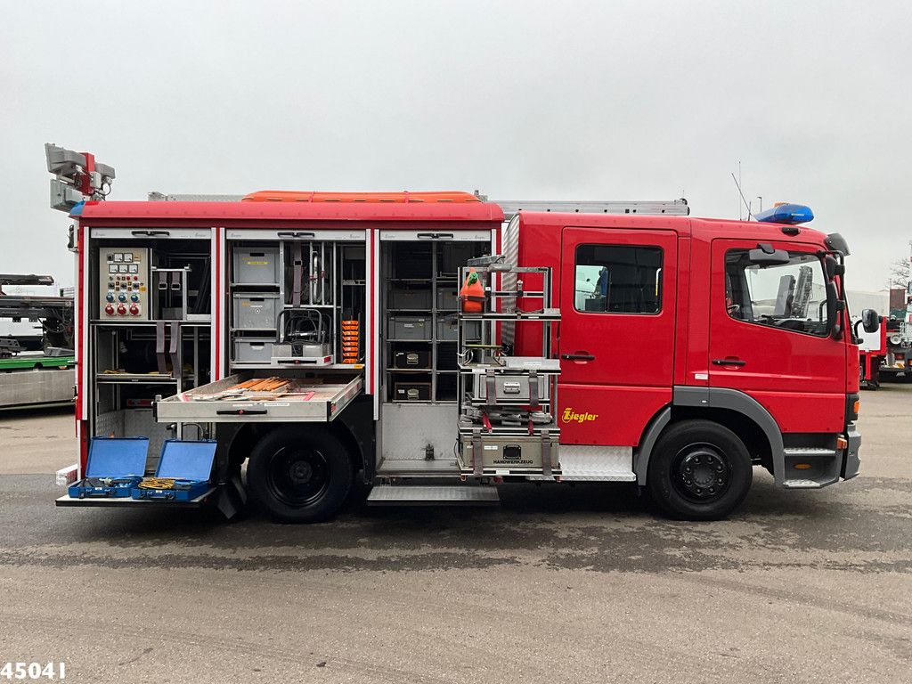 Mercedes-Benz Atego 1225 Feuerwehr / materiaalwagen Just 26.791 km!