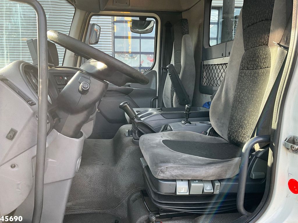 DAF FA 55 LF 220 HMF 10 Tonmeter laadkraan Just 119.287 km!