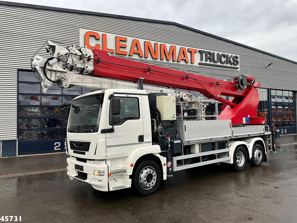 MAN TGM 26.320 Euro 6 Bocker hoogwerker met Jib 46 meter Just 33.833 km!