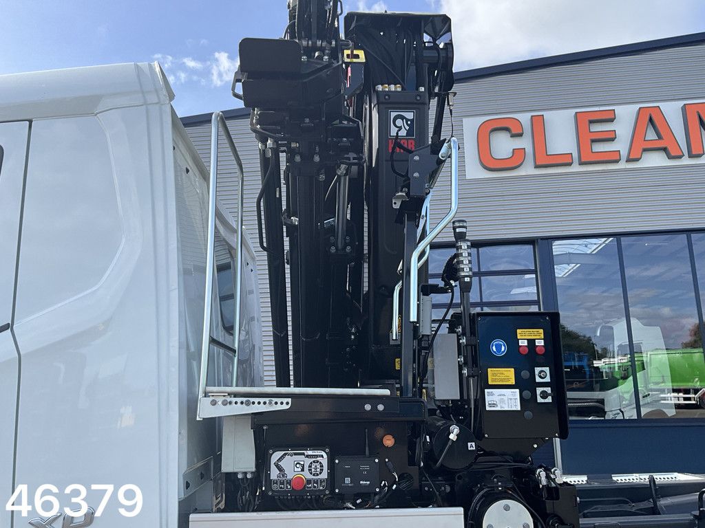DAF FAQ XD 450 8x2 Hiab 26 Tonmeter laadkraan
