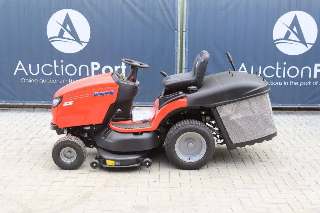 Aufsitzmäher Simplicity Benzin 12kW 2023 Neu