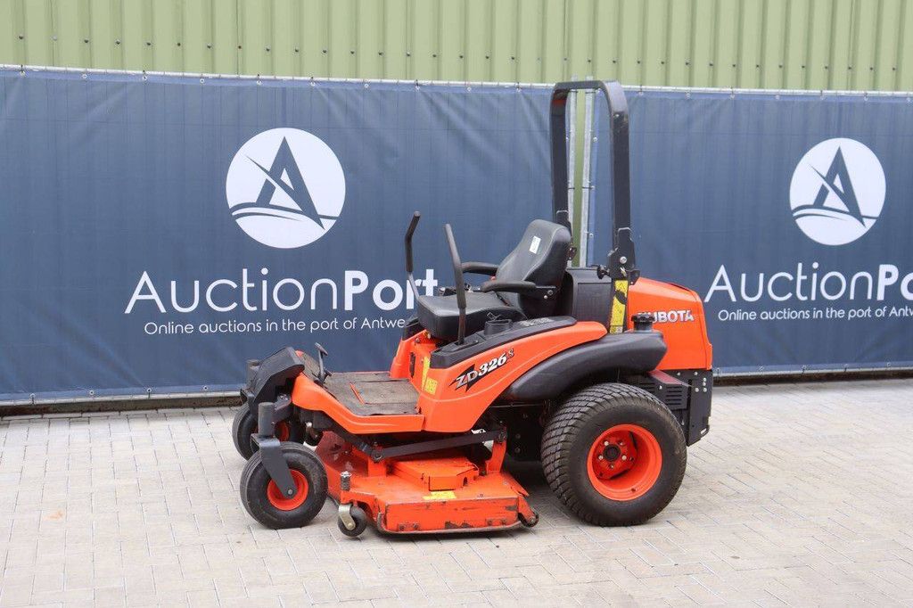 Aufsitzmäher Kubota ZD326S Diesel 2013