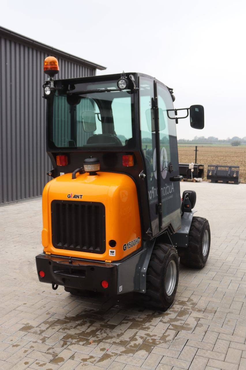 Articulated loader Giant G1500HD Diesel 24kW 2017