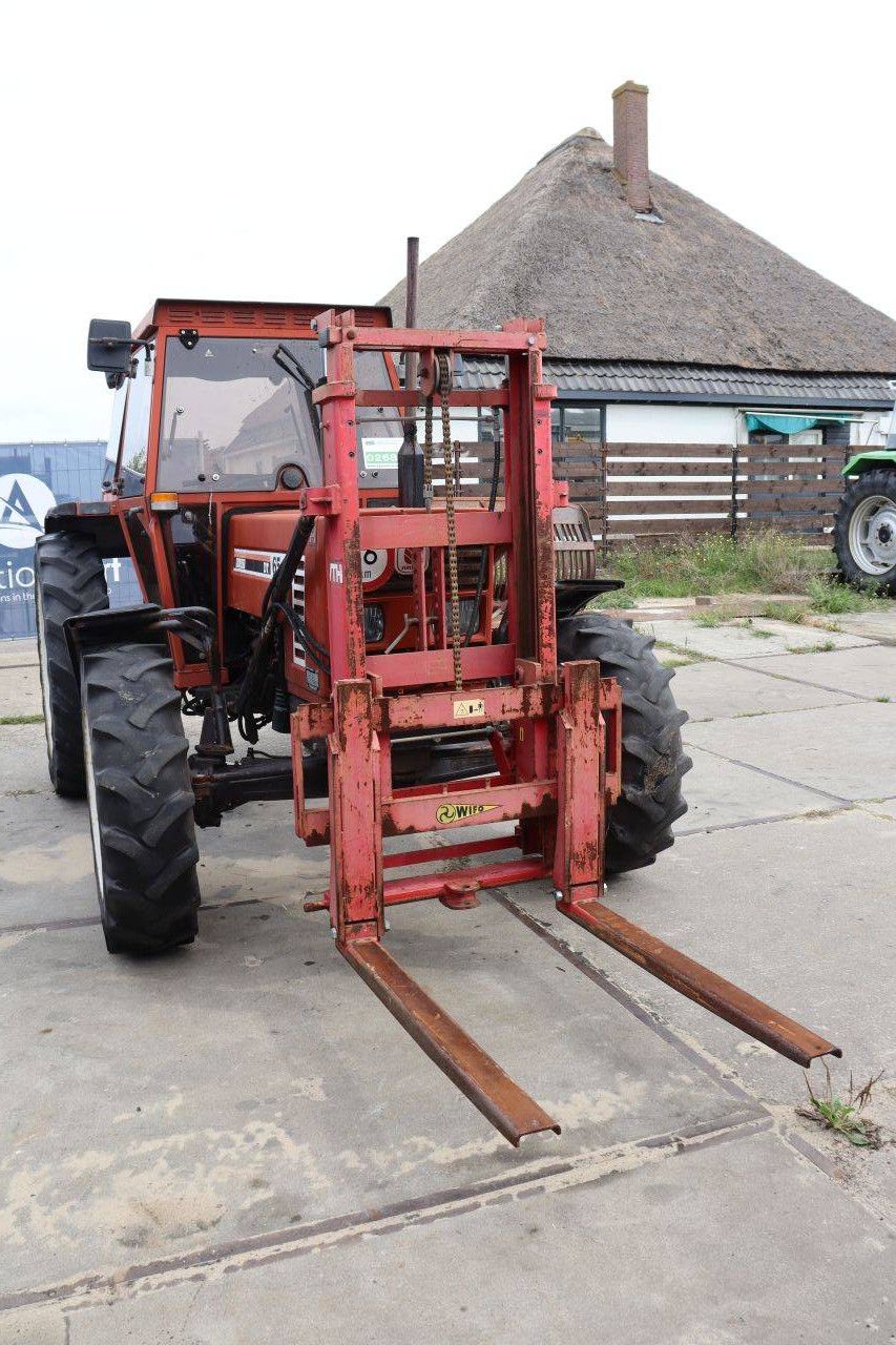 Traktor Fiat Agri 65-66DT Diesel 48 kW, Baujahr 1990, mit Hubmast