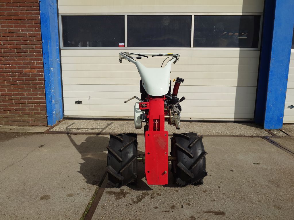 Merk onbekend tweewieltrekker
