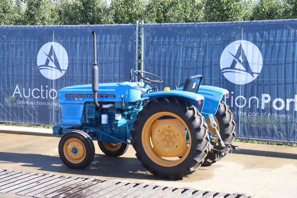 Kleintraktor Hinomoto E18 Diesel 18 PS