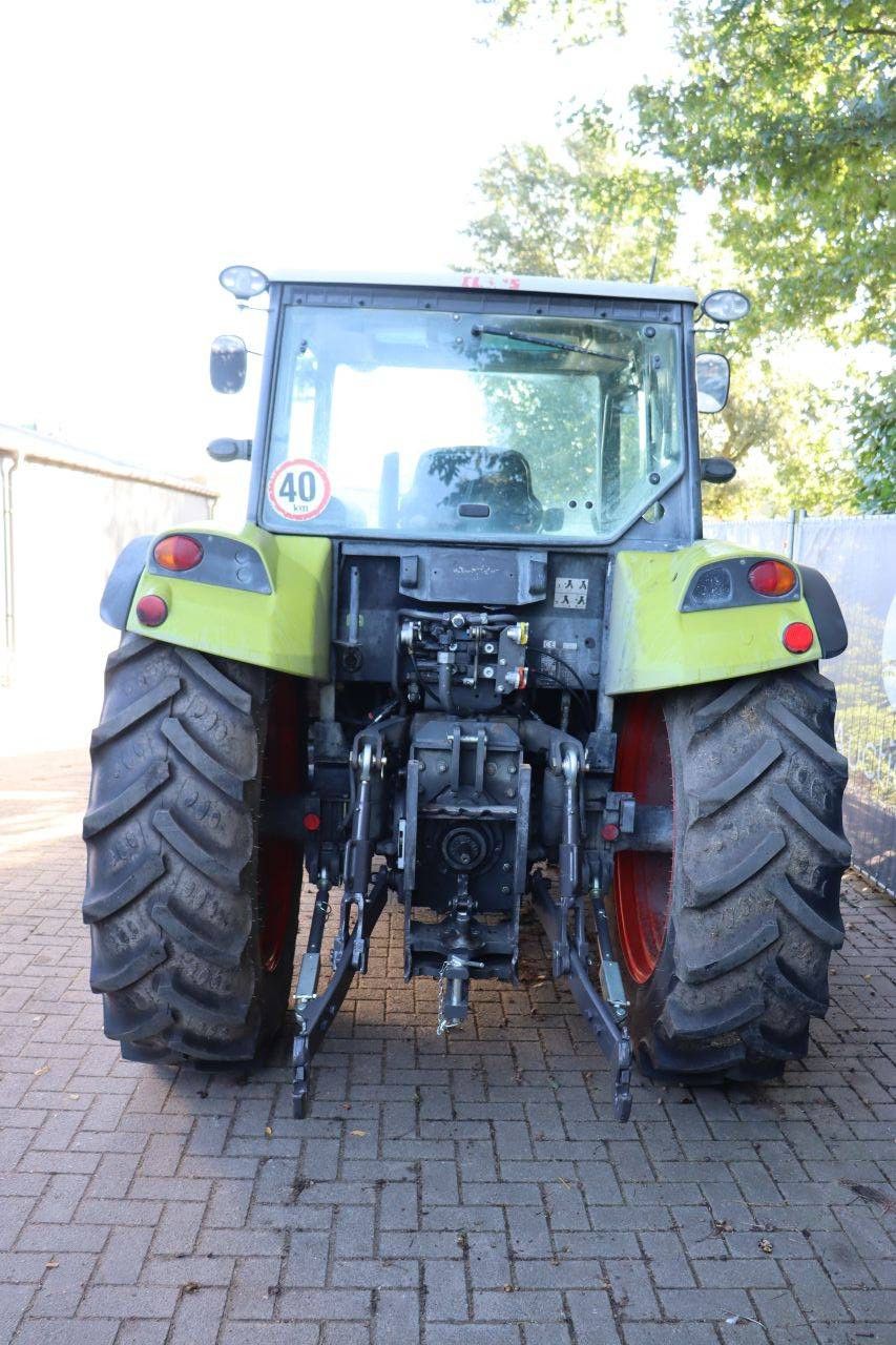 Tractor Claas 340 AXOS Diesel 2011