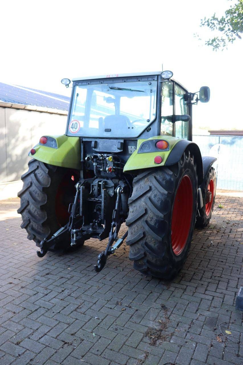 Tractor Claas 340 AXOS Diesel 2011