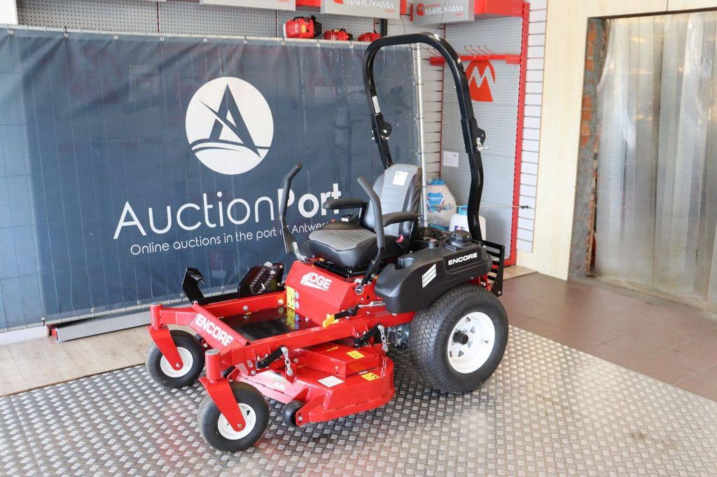 Ride-on mower Encore Petrol 17.2kW New