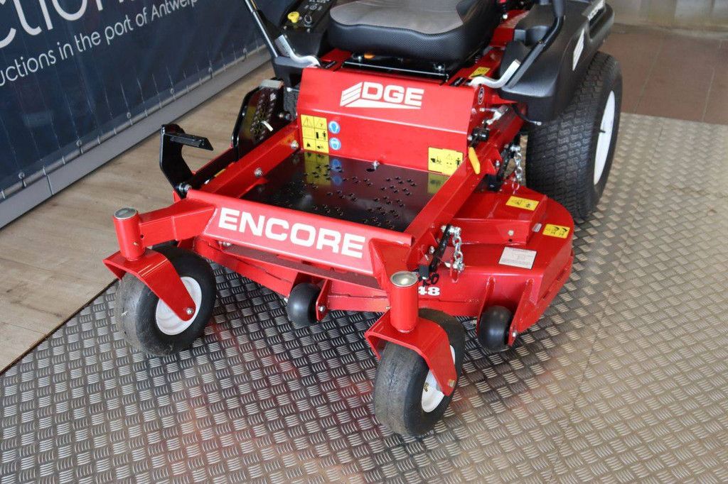 Ride-on mower Encore Petrol 17.2kW New