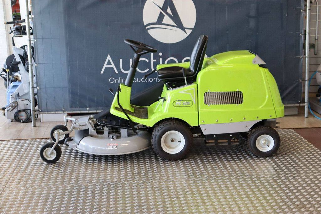 Aufsitzmäher Grillo FD 220R Benzin 11,9 kW 2019 Neu