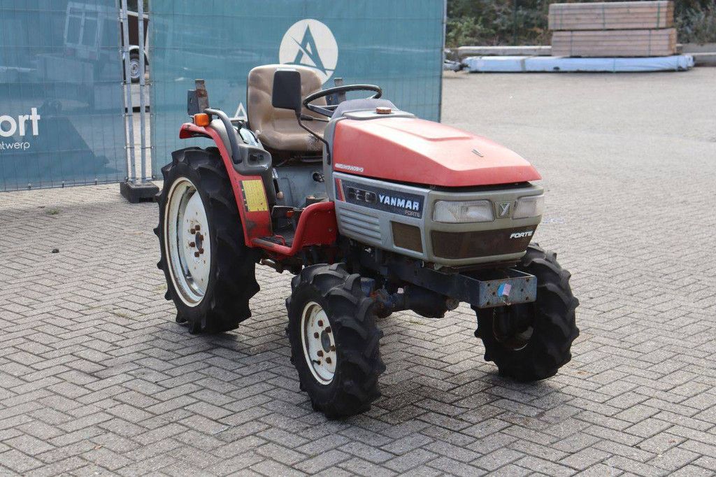 Kleintraktor Yanmar F220D Diesel