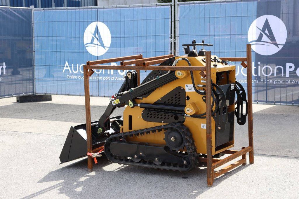 Delano T360 Skid Steer Loader Petrol 18hp 700kg 2026 New