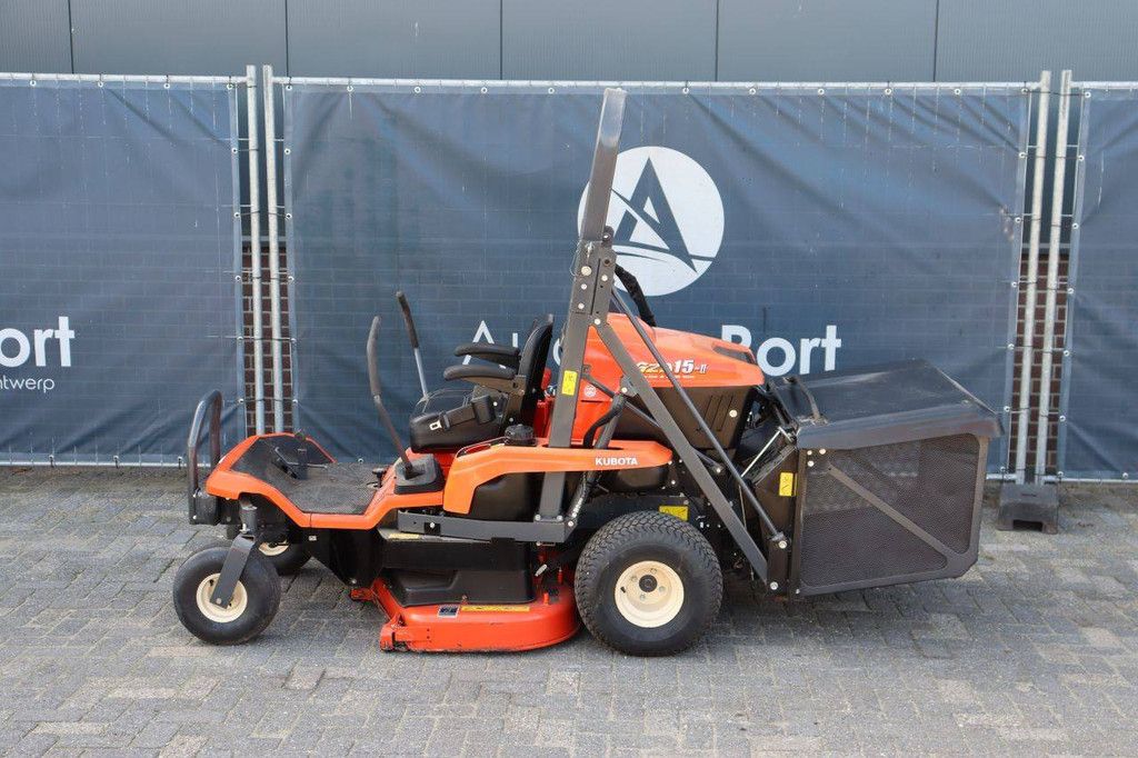 Ride-on mower Kubota GZD15-3HD-S5 Diesel 11.2kW 2020 (Margin)
