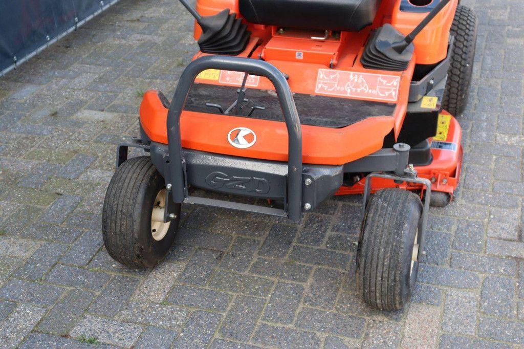 Ride-on mower Kubota GZD15-3HD-S5 Diesel 11.2kW 2020 (Margin)