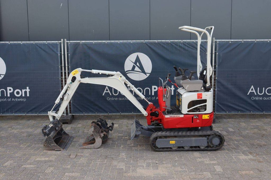 Minibagger Takeuchi TB210R Diesel 8,8 kW 2025