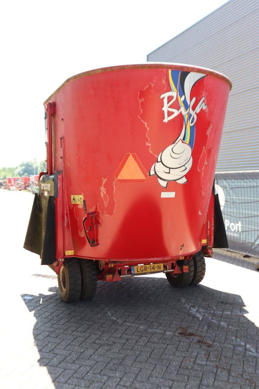 Feed mixer Peecon VMF 130 2012