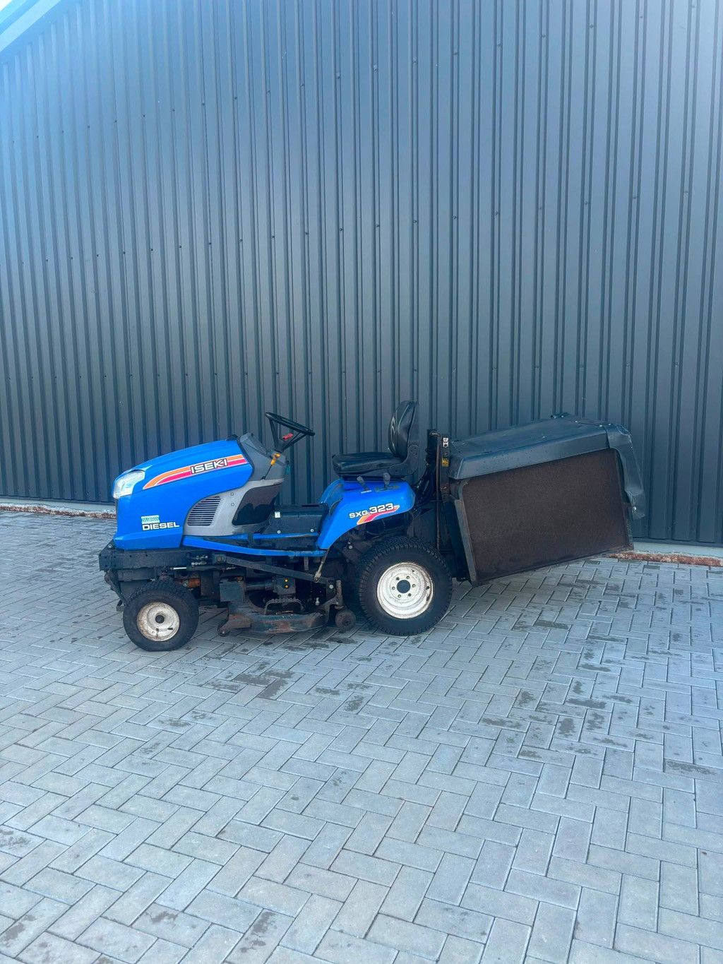 Zitmaaier Iseki E42 Benzine 2012