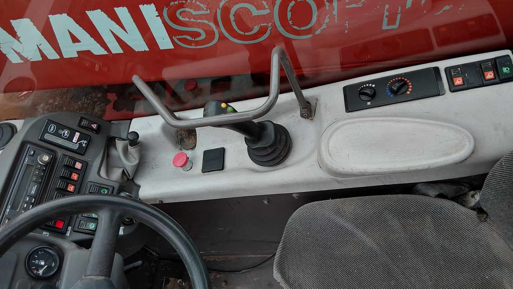 Manitou MVT 628 turbo verreiker (weinig uur) bak+vorken