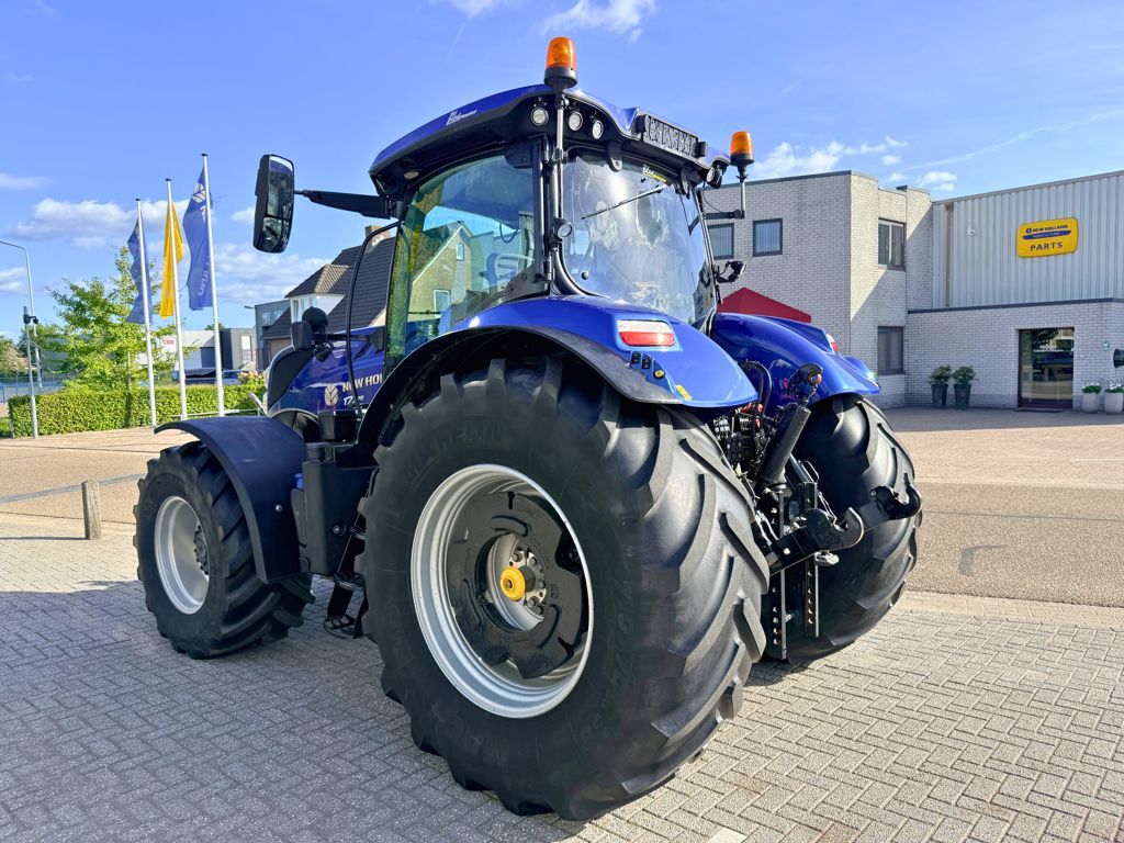 New Holland T7.270AC Stage V Blue Power
