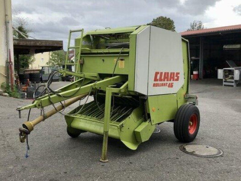 Claas Rollant 46