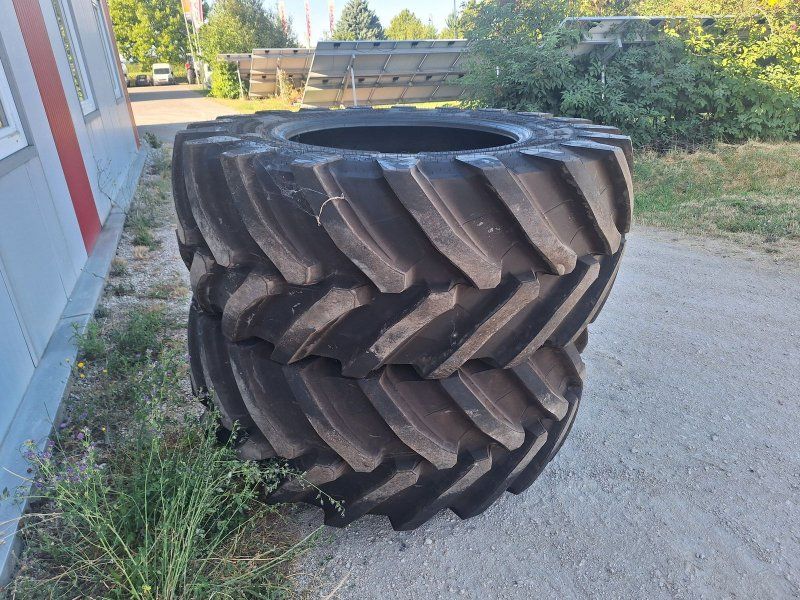 Trelleborg 2 Stk. Reifen VF 650/60R34 TM 1000