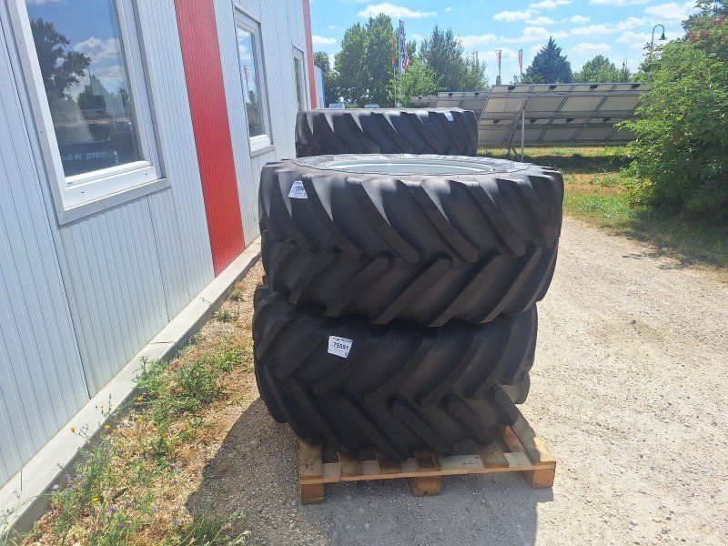 Michelin 710/60R42+600/60R30 AXEOBIB