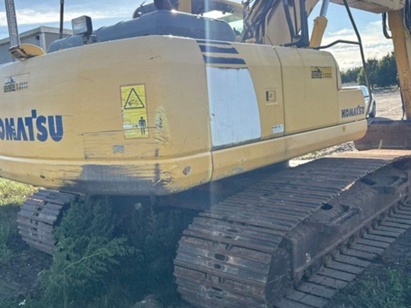 Komatsu PC240LC-11 MED LEICA 2D STYRING. CENTRALSMØRING