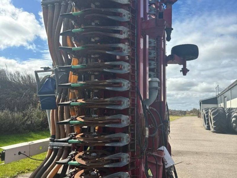Vredo ZB3 12 meter grøntjordsnedfælder