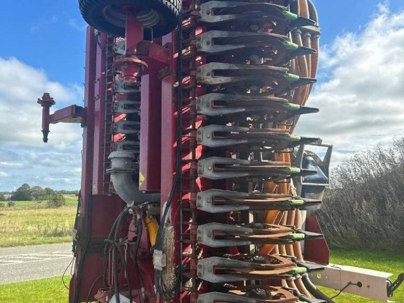 Vredo ZB3 12 meter grøntjordsnedfælder