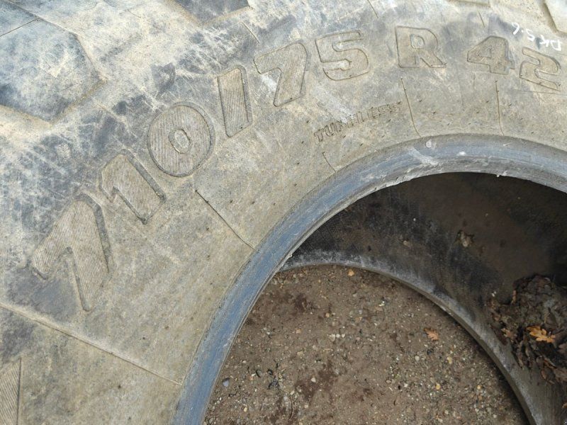 Trelleborg 710/75 R42 XXX