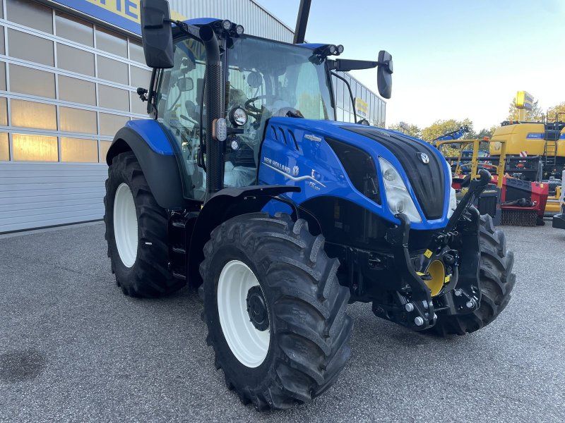 New Holland T5.120 Auto Command (Stage V)