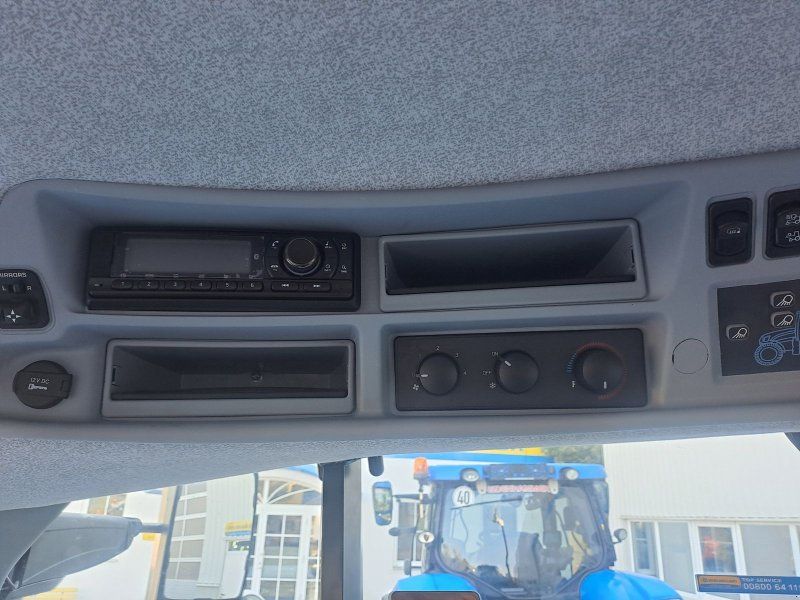 New Holland T5.110 Auto Command (Stage V)