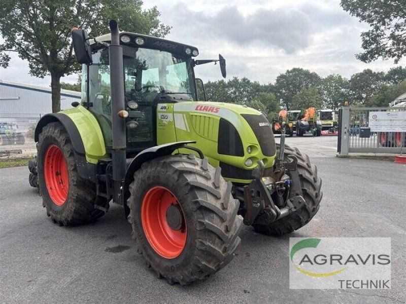 Claas ARION 620 CIS