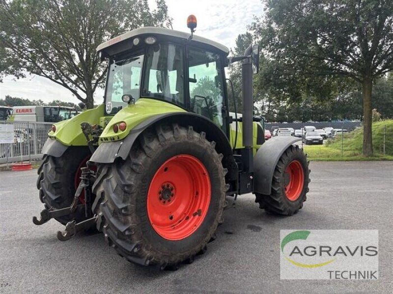 Claas ARION 620 CIS
