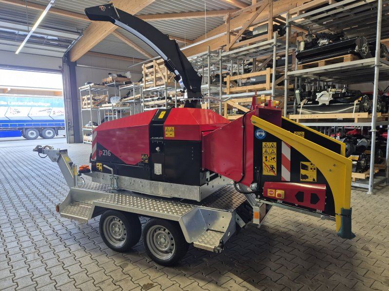TP 216 Mobile-Tandem Holzhäcksler / Holzhacker mit Dieselmotor und