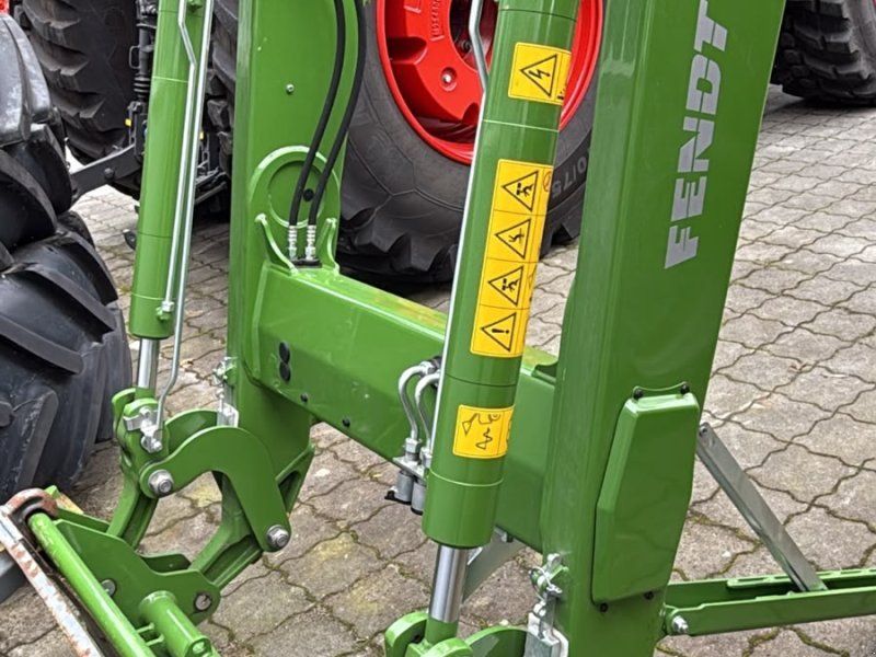 Fendt Frontlader CARGO 4X/75 DW